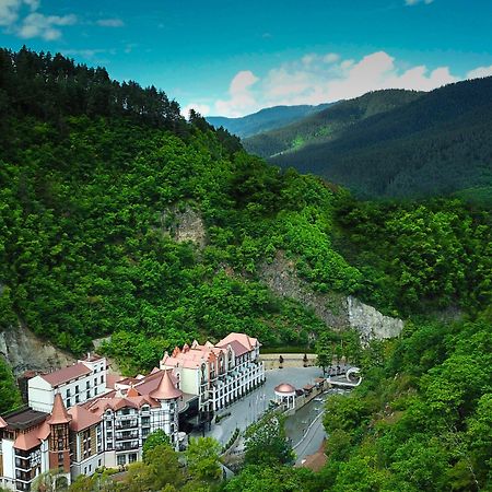 Crowne Plaza - Borjomi By Ihg Hotell Eksteriør bilde The resort
